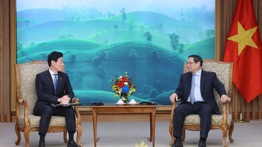 Vietnam and Japan boost cooperation in spearhead industries, suggests PM